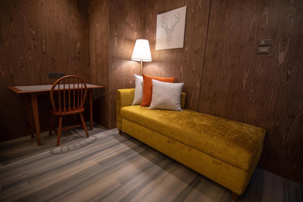 Gwandalan House 4*