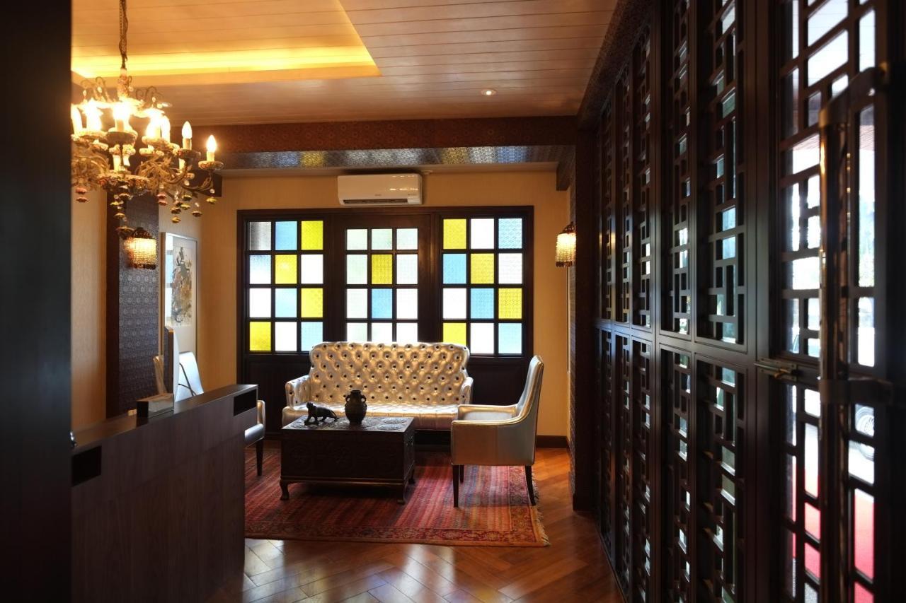 Gwandalan House 4*